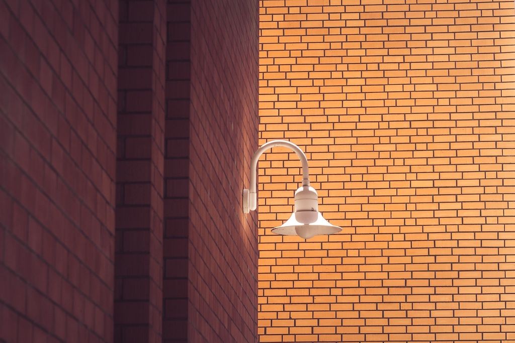 Jakie materiały są najlepsze dla lamp zewnętrznych?